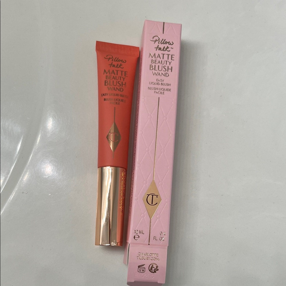Charlotte Tilbury Matte Beauty Blush Wand - peach pop